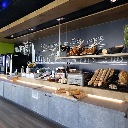 Ibis Budget Nord Hotell 2*