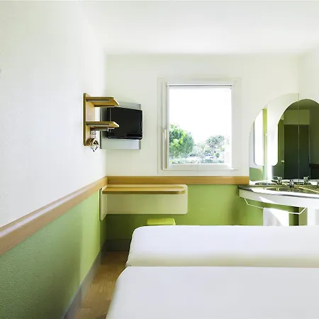 Ibis Budget Perpignan Nord 2* リヴサルト